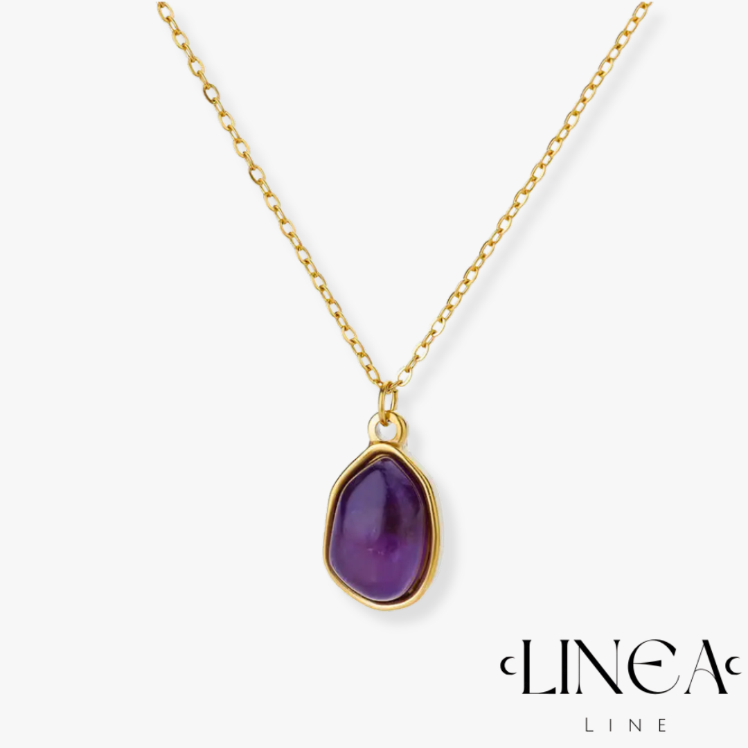 Tear Pendant Necklace in Gold