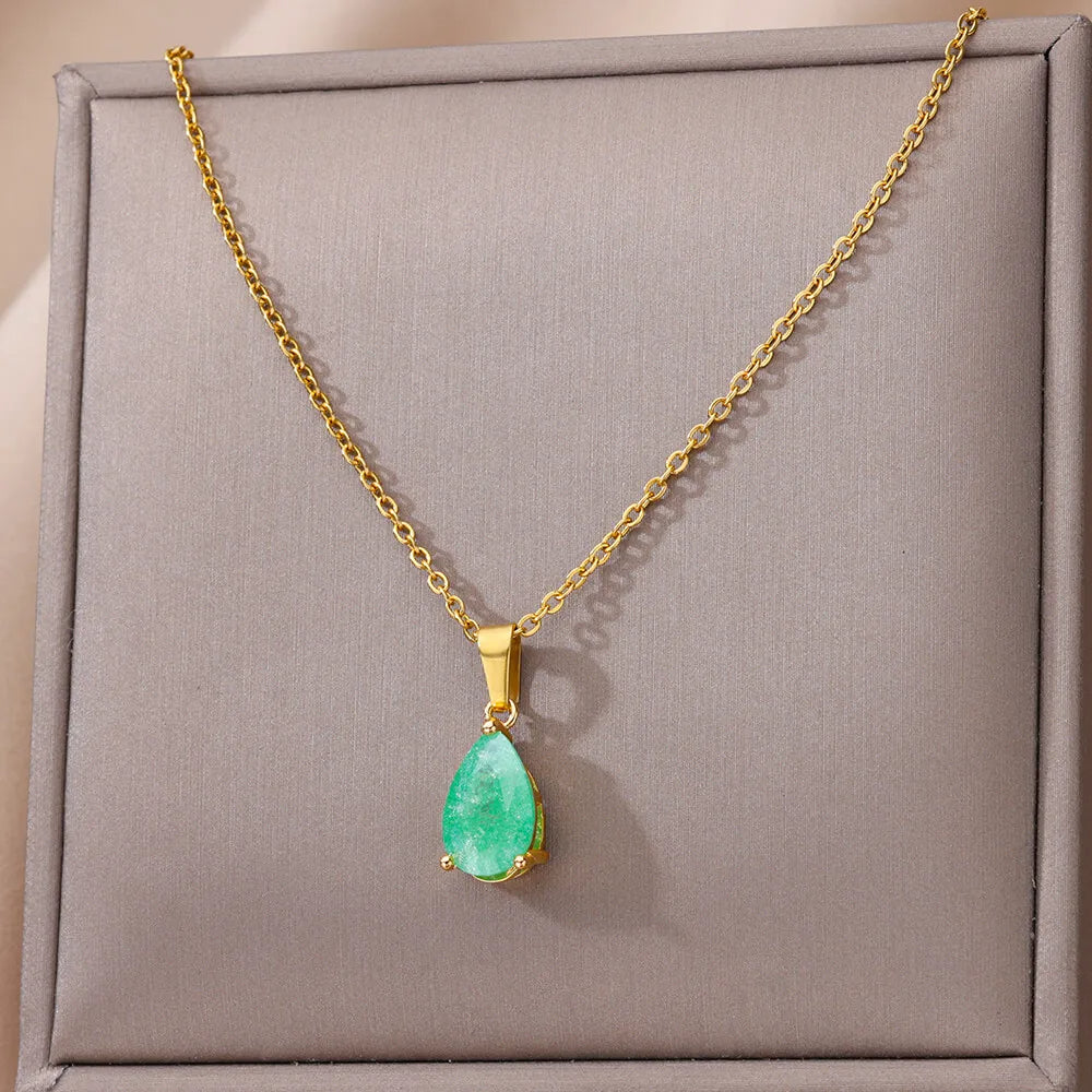 Tear Pendant Necklace in Gold