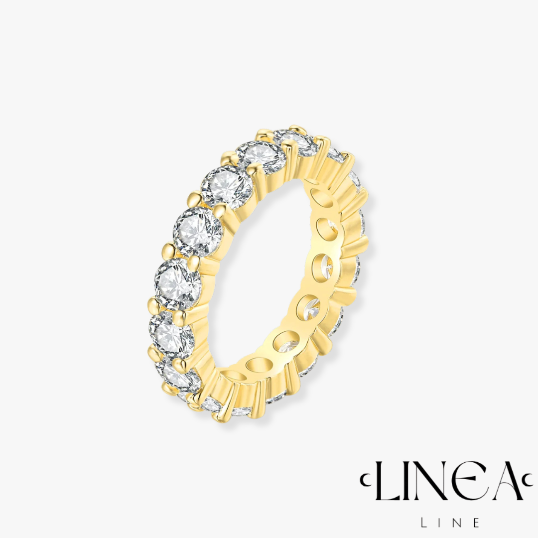 Diamond Ring Trio – Elegant Multi-Color Luxury Set