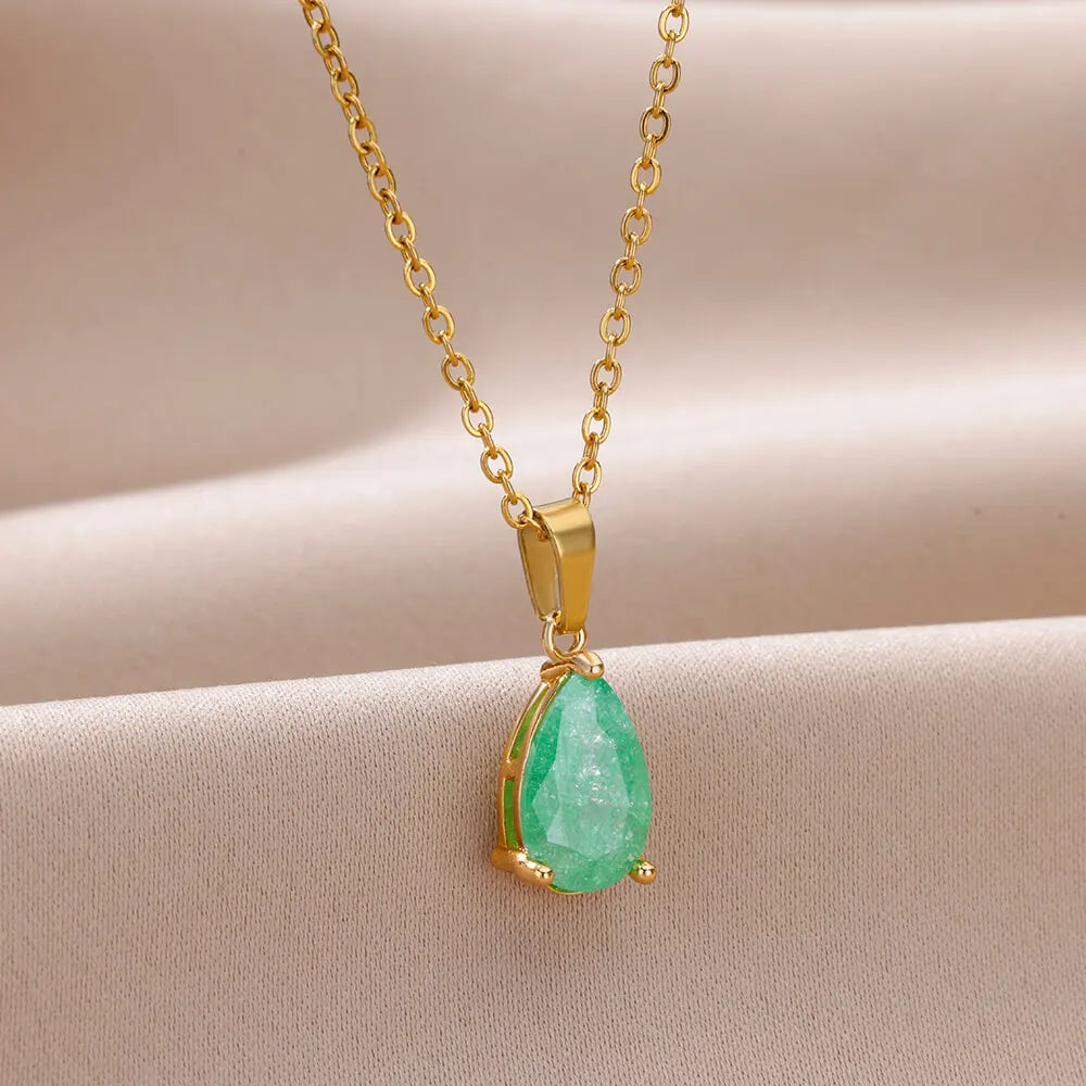 Tear Pendant Necklace in Gold