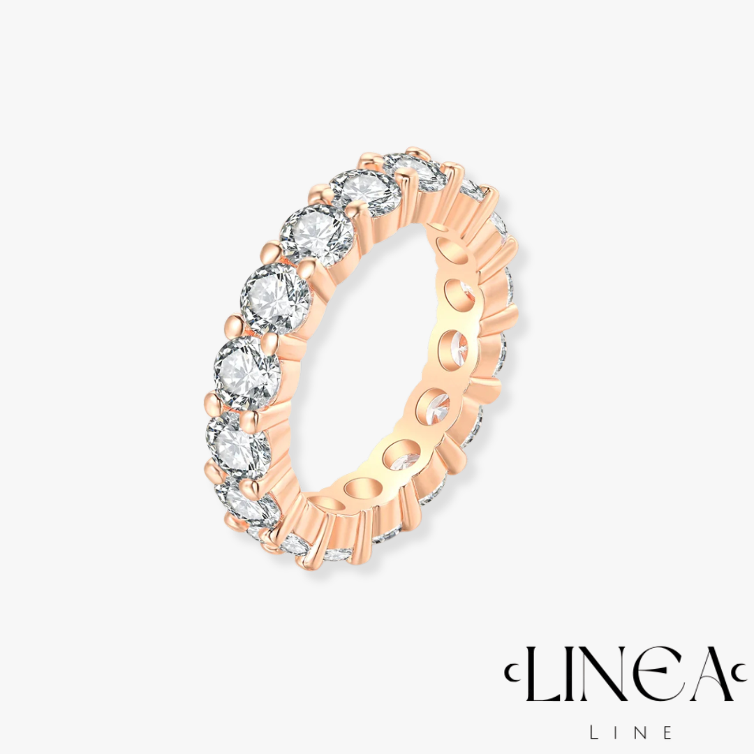 Diamond Ring Trio – Elegant Multi-Color Luxury Set