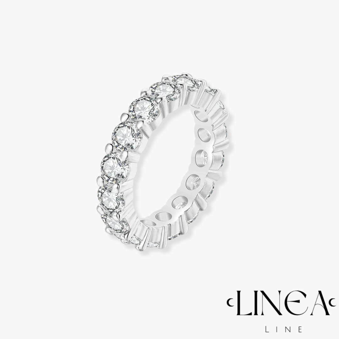 Diamond Ring Trio – Elegant Multi-Color Luxury Set