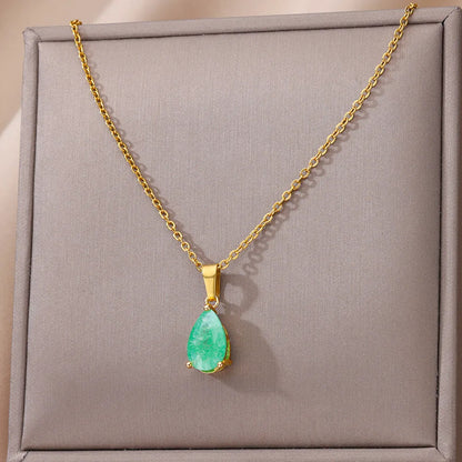 Tear Pendant Necklace in Gold