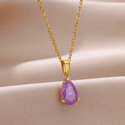 Tear Pendant Necklace in Gold
